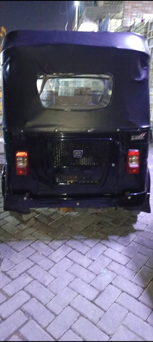 السلام عليكم تكتك موديل 22 شهر 11 مكفولة كفالة عامة السعر 9200 او بيهة مجال تحويل ثاني يوم شراي اتصل او منختلف ***********
