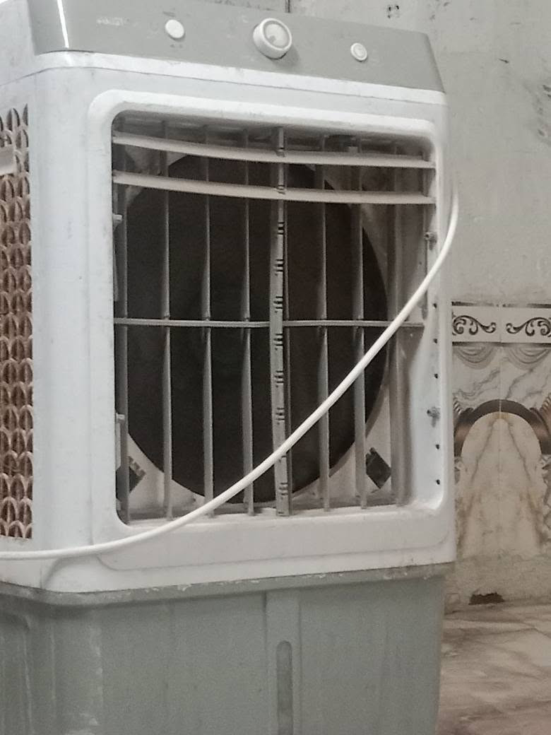 السلام عليكم 
مبرده حجم زغير شرط الشغل ب25 عنوان ناصريه الصالحيه
‏‪0786 031 3451‬‏
