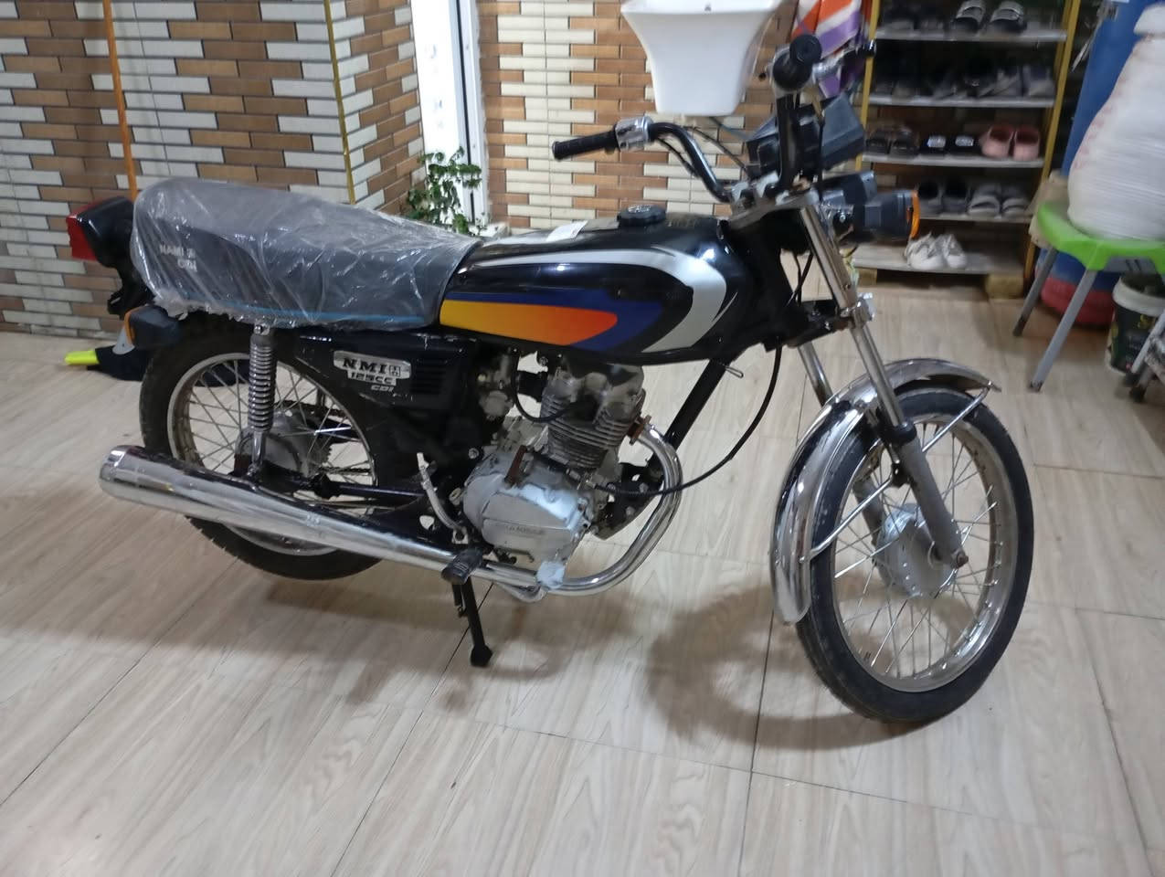 سلام عليكم دراجه خمسه كير للبيع 850 وبيه مجال المو شراي لايتعبني رقمي***********
