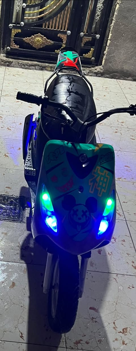 سلام وعليكم مكلف بنشر ماكس قجم للبيع حربيه بوشه تسعه وربعين مامتفوحه بيه شلعه تشك الكاع السعر ستميه وخمسين رقم الهاتف ***********4
