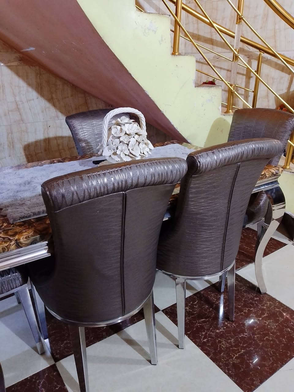 ميز طعام للبيع السعر 550 إستعمال كلش قليل ومابي اي ضرر نضيف كلش


**إذا كنت صاحب هذا الإعلان وتريد حذفه لأي سبب، رجاءا أرسل رسالة إلى الدعم الفني**