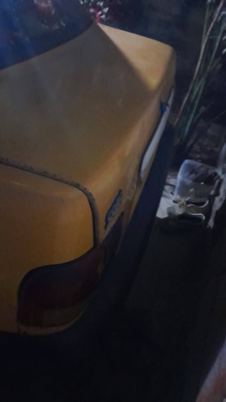 سياره سايبه سنويه مامطلوبه صاحبها موجد 11الساره شغاله السعر15 العنوان القرنه ***********
