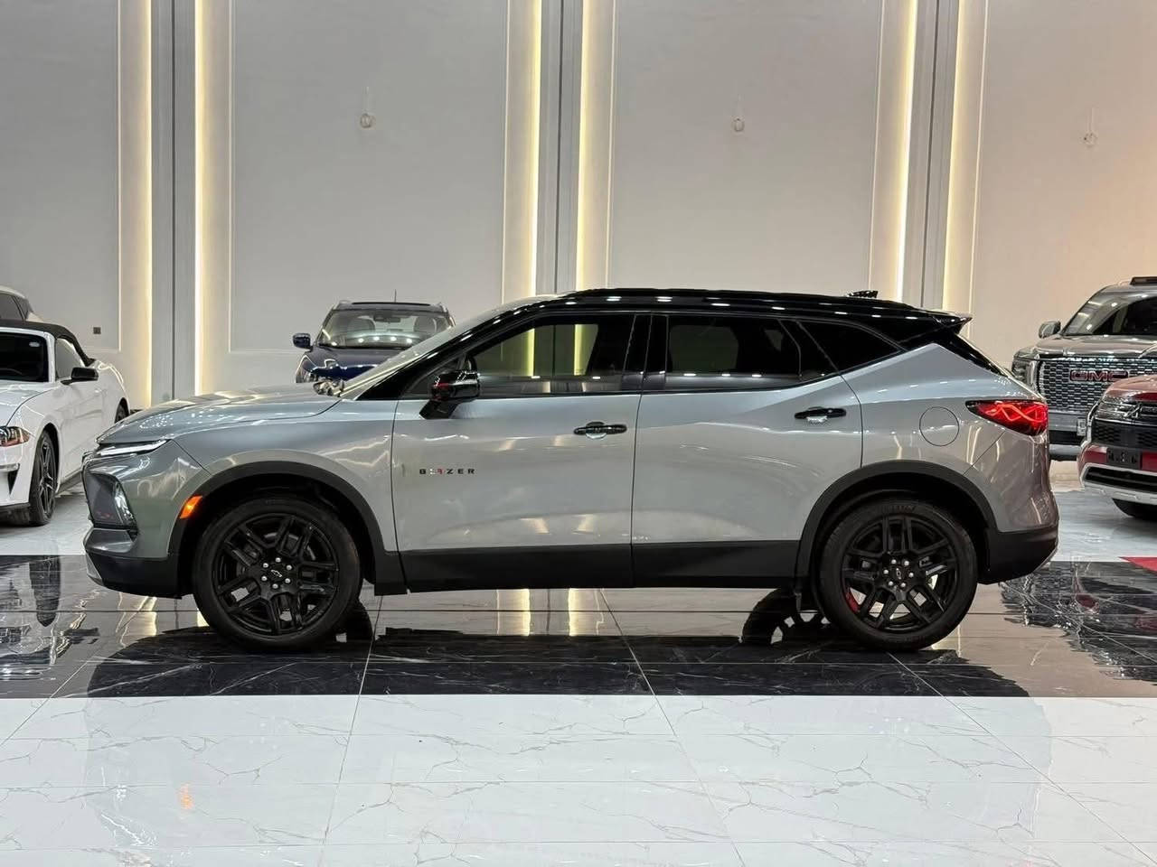 للبيع او مراوس
𝟐𝟎𝟐𝟒 𝐂𝐇𝐄𝐕𝐎𝐋𝐄𝐓 𝐁𝐋𝐀𝐙𝐄𝐑-𝐑𝐒

شوفرليت بليزر RS موديل : 2024

السعر : 125$

اللون : سلفر سقف اسود بيلادي

عدد المسافة : 10 الف

حجم المحرك : 3.6L V6 

ملاحظة السيارة : 4.اربع قطع صبغ 

المواصفات : 𝐑𝐒

فول فول مواصفات 1/1

 ابواب بصمة
بصمة تشغيل 
تشغيل عن بعد (𝐑𝐄𝐌𝐎𝐓𝐄 𝐒𝐓𝐀𝐑𝐓)
شاشةكبير لمس
كاميرة
هاند بريك بصمة
اوتو ستارت : 𝐀𝐎𝐓𝐎 𝐒𝐓𝐀𝐑𝐓 
اوتو ستوب : 𝐀𝐎𝐓𝐎 𝐒𝐓𝐎𝐏
رادار امامي (تحديد مسار)
رادار جانبي  (نقاط عمياء)
رادار خلفي (التحذير من الاصطدام)
حساسات امامي
حساسات جانبي 
حساسات خلفي
نظام : 𝐄𝐂𝐎
نظام : 𝐍𝐎𝐑𝐌𝐀𝐋 
نظام : 𝐒𝐏𝐎𝐑𝐓
تحكمات استيرن
استيرن هيتر
كشنات جلد 
كشنات كهربائي
كشنات هيتر
تبريد امس
تبريد مركزي
صندوق شفط كهربائي
لايتات 𝐋𝐄𝐃 ليد زينون
بكلايتات 𝐋𝐄𝐃 ليد
ويل كروم

‏‎تفاصيل اكثر الاتصال علی ارقام التاليه ‏‎

WhatsApp☎️***********

WhatsApp☎️***********

‏‎عنوان📍اربيل فرع ناقلات

معرض كاليفورنيا كارسCALIFORNIA Cars
