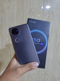 فيفو V50 5G • ١٢ جيجا رام • ٥١٢ جيجا