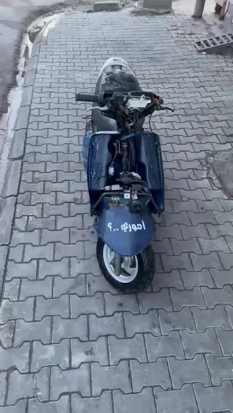 سلام عليكم دراجه لبيع محرك حاويه صالي سبوع من شديتهه نكره سلف كهربائيات شغاله شعله و معدل و تاخذه عل فحص السعر بل خاص رقم الهاتف ***********
