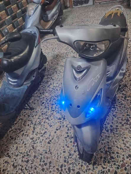 سلام عليكم دراجه دراجه ماكس منغولي سرعتها ١٢٠ البيع برغي واحد ما مفتوح بيها بلاد   قفل جنطه كهربايات شغاله سلف هندر عداد بنزين عداد سرعه قفل  ستيرن كله شغال   كله شغال  مكاني بغداد  حي أور  ***********  متواجد واتساب فقط
