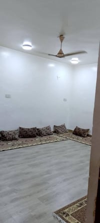 النواب ضباط • ١٥٠م • ٥ غرف