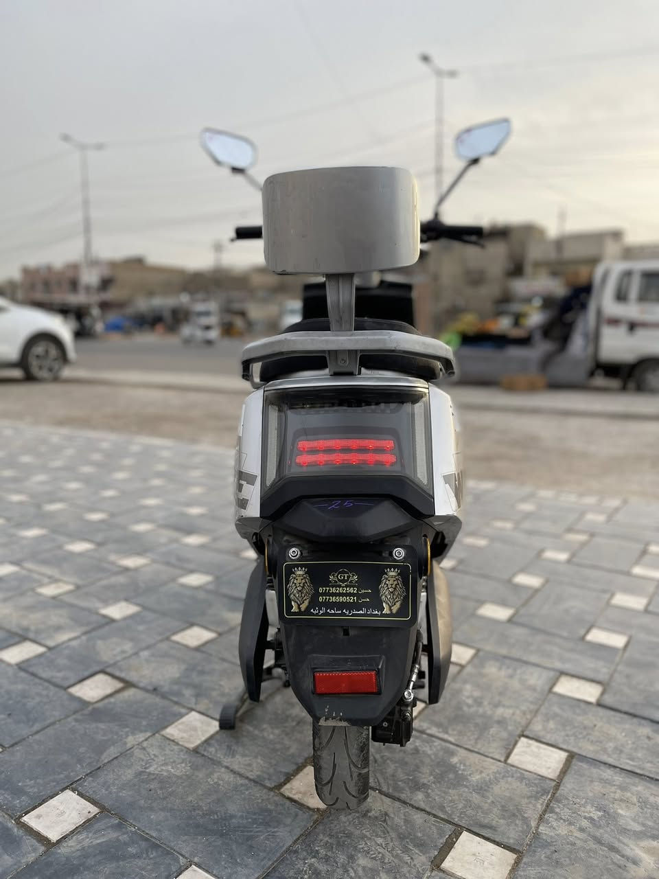 ‏سلام عليكم عندي دراجة شحن للبيع ما بيها أي نقص خير من الله مكاني بغداد الشعب هذا رقمي
***********￼
