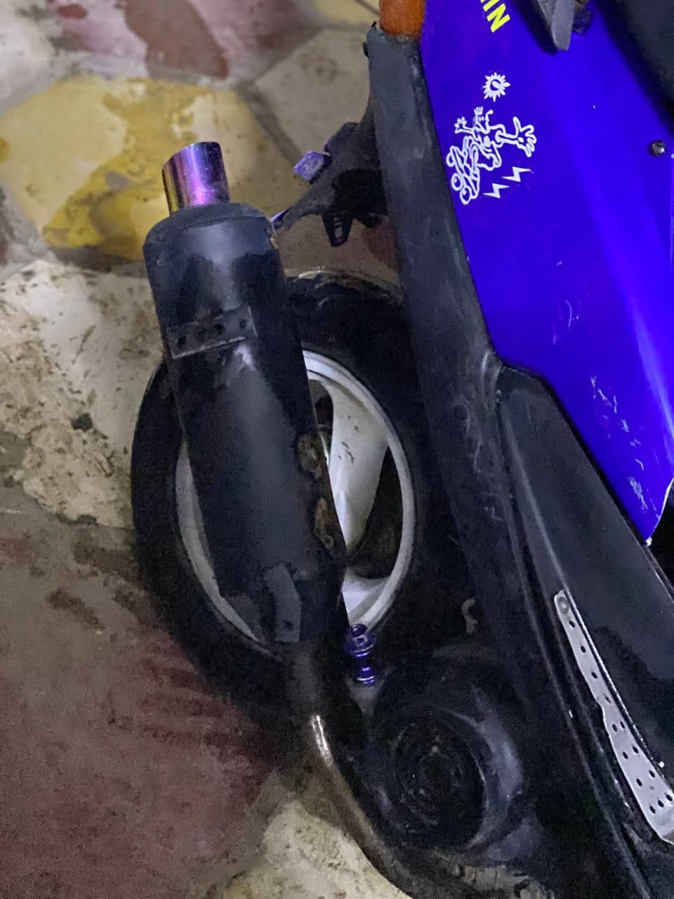 سلام عليكم ماكس عدله للبيع ب350 وبيه مجال ***********
