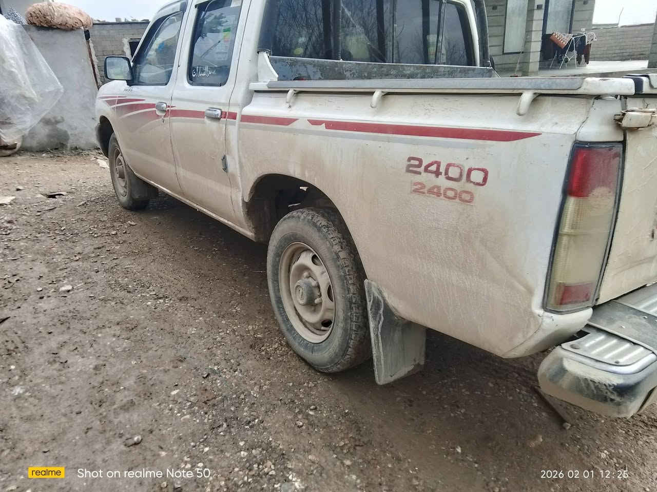 بەناوی خوای گەورە نیسان پیکاب مۆدێل2002 تەبریدو  پاوەر گێڕو مەکینەو ئەکسل وشانسی بەشەرت تەقەو ڕەقەی بەشەرت یەک دینار مەسرەفی نیە کارەبای هەموی مەزبوتە تایەی لۆکە ماڵی دۆستە سعر 80گەڵاو مەعامەلە   ***********   ***********
