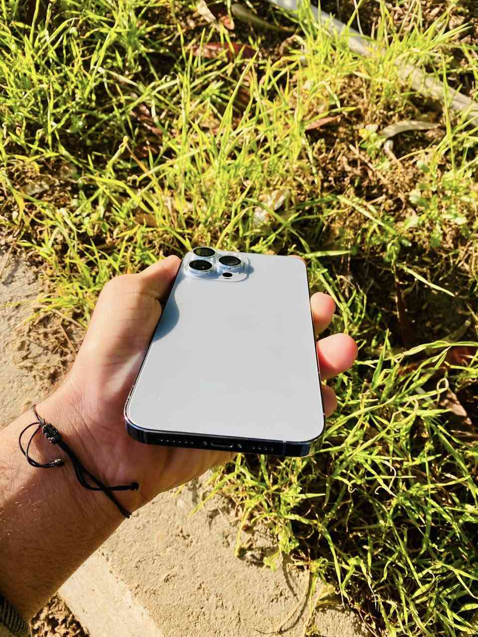 ايفون13برو ماكس شخط مابي لوك256كيكه دبل سيمZAجهاز امبدل شاشه نوعيهddاصليه بلادي 3خيارات وبطاريه هم اصليه100 للبيع سعره400وبي مجال قليل مكاني كركوك***********
