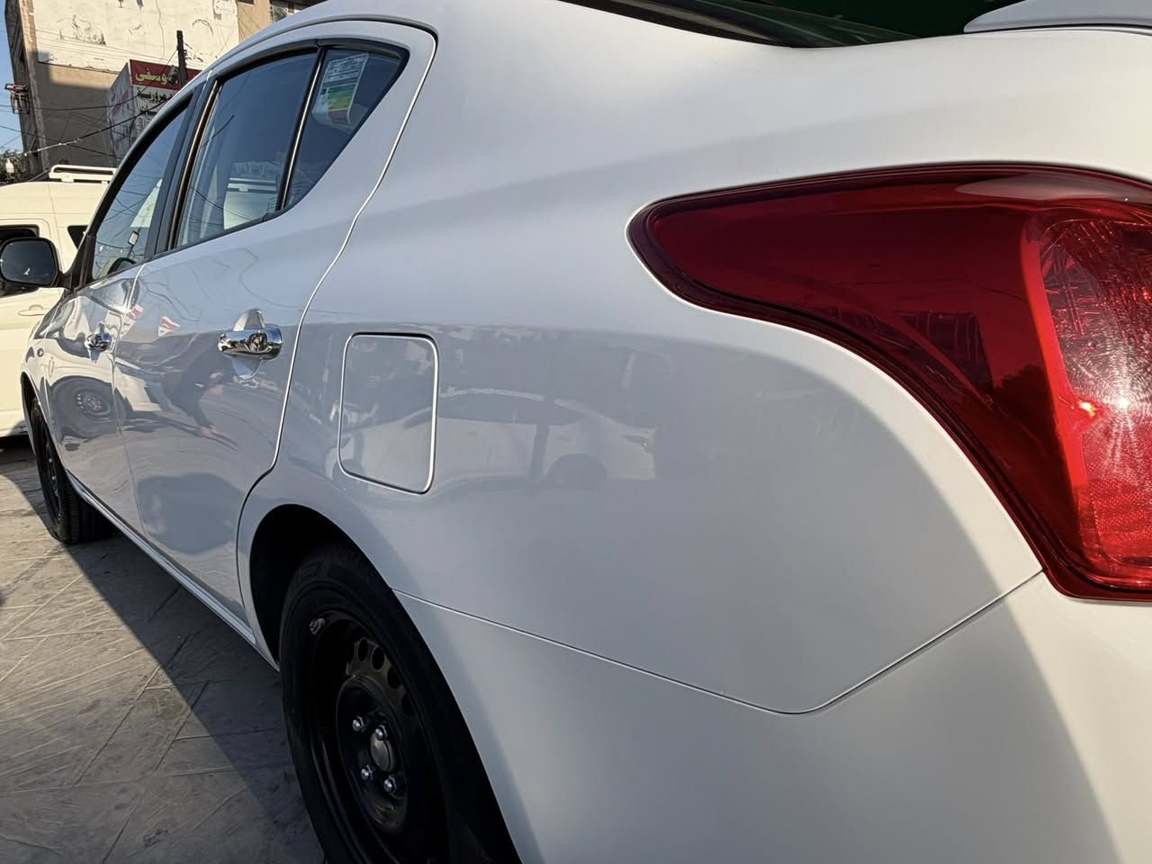 سلام عليكم البيع سني هندي موديل ٢٠٢٤ أم ضمان السور ماشيه ٣٨ ألف مكفوله كفاله عامه من ضربه بارد والصبغ والتبديل مكينه كير وضع شركه بسمي سياره مكاني بغداد 
***********
