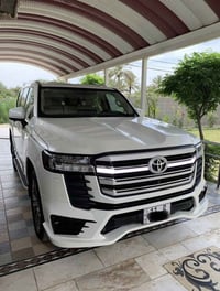 لاندكروز 2024 بريم لمتدد ماشيه 16 الف 4 كامرات 07734693917