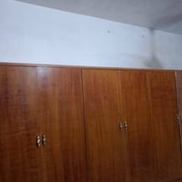 غرفة نوم • غرفة اخشاب • كنتور 6 أبواب • ميز تواليت • سرير مزدوج • كومد...