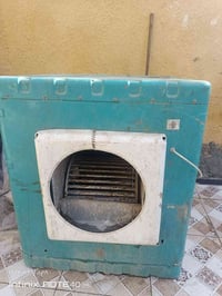 مبردة للبيع شغالة السعر 65 الاستفسار على هذا الرقم 07726507187