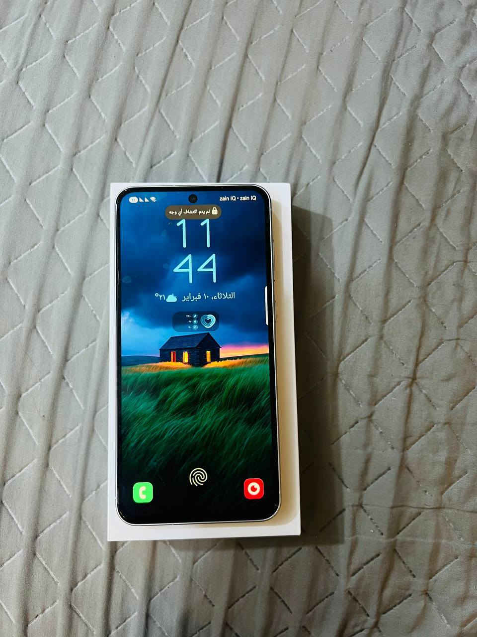 موبايل Samsung A56 ذاكره 256 عشوائية 12 بطاريه 5000 كلش نضيف أخو الجديد استخدام شهرين فقط مع ملحقات كامله السعر 400ألف ...***********
