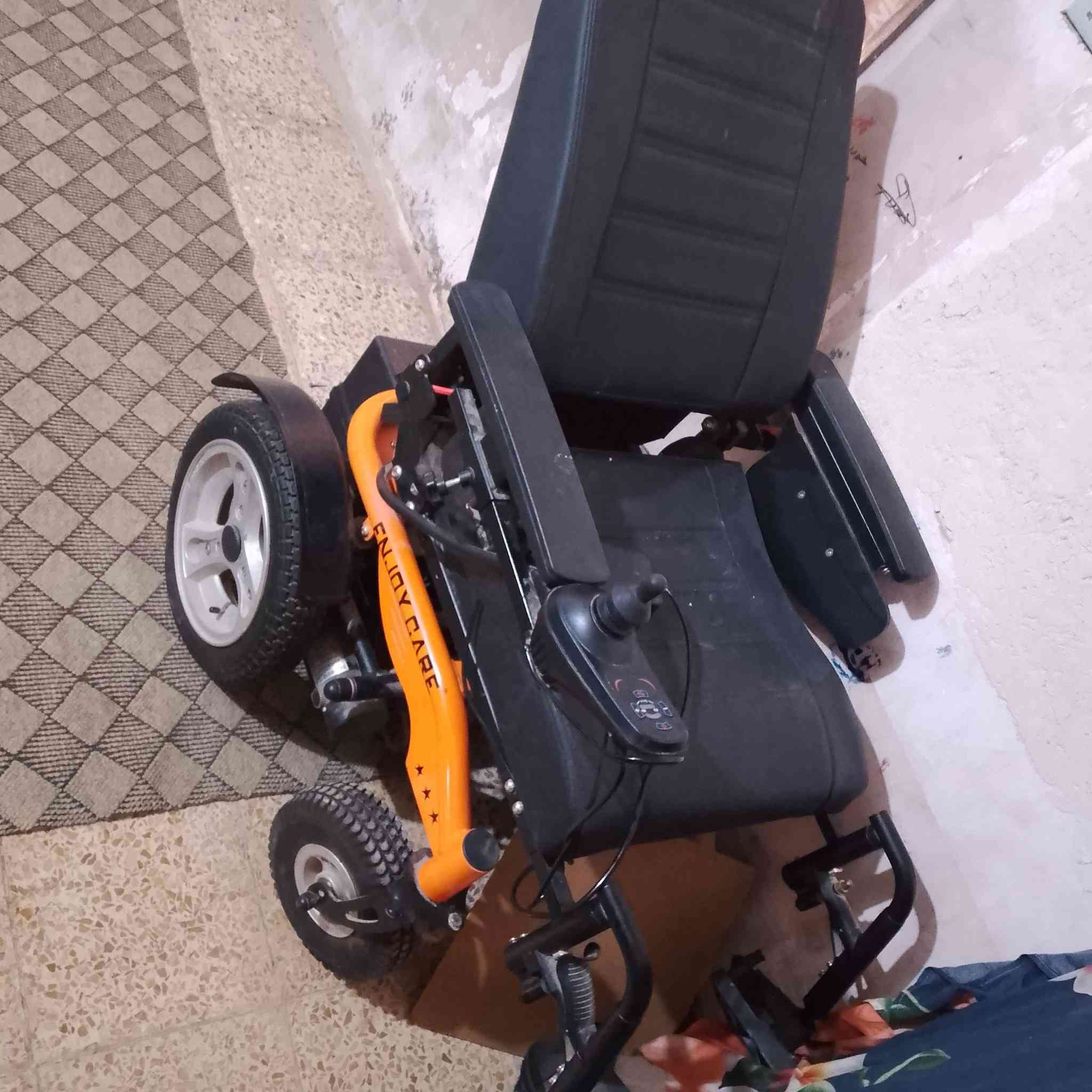 السلام عليكم عربانه شحن الحجم الكبير للبيع السعر 500 قفل قفل لا تتعامل *********** واتساب فقط
