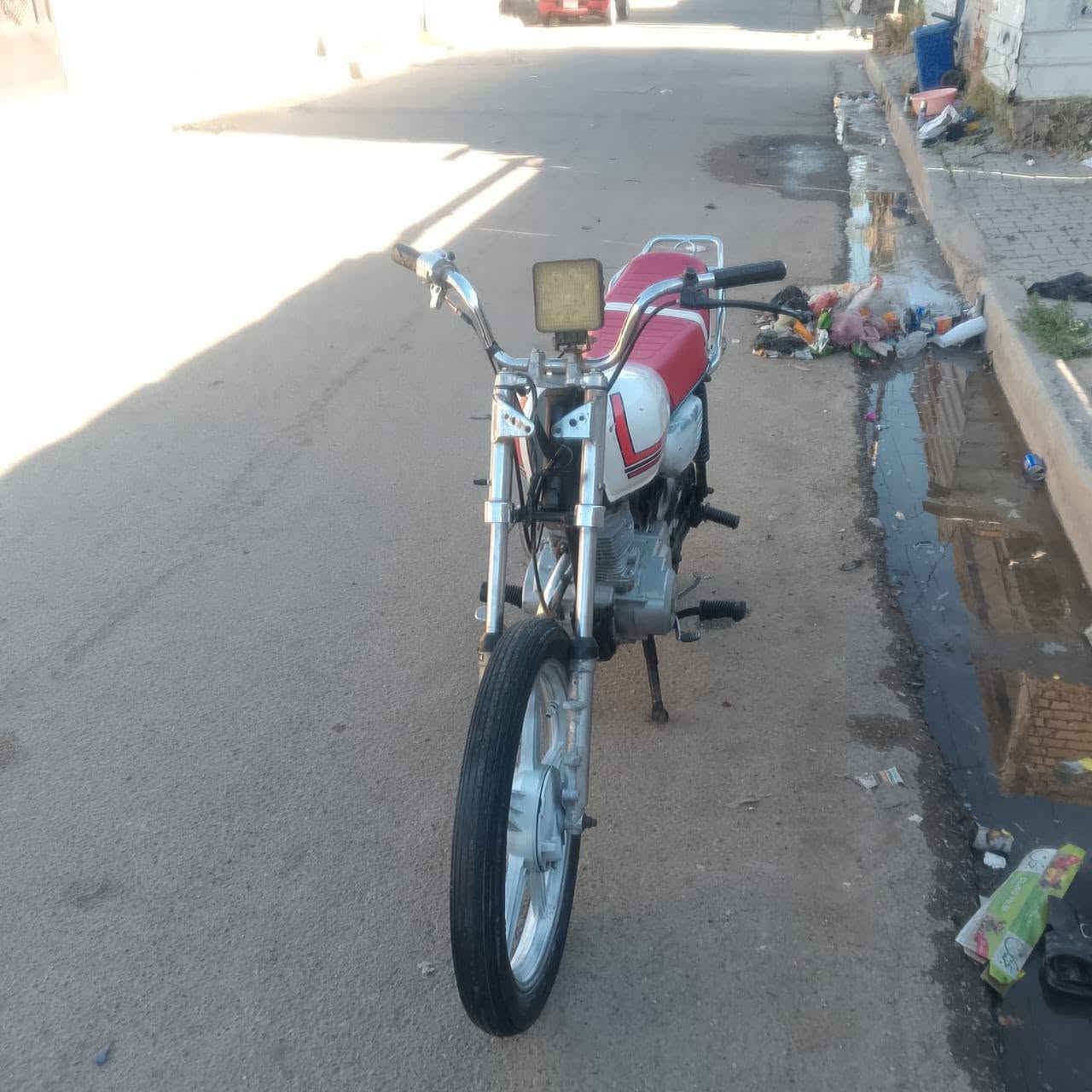 تايكر موديل 22 مكينة نظيفة
بغداد الحسينيه ***********
250قفل

