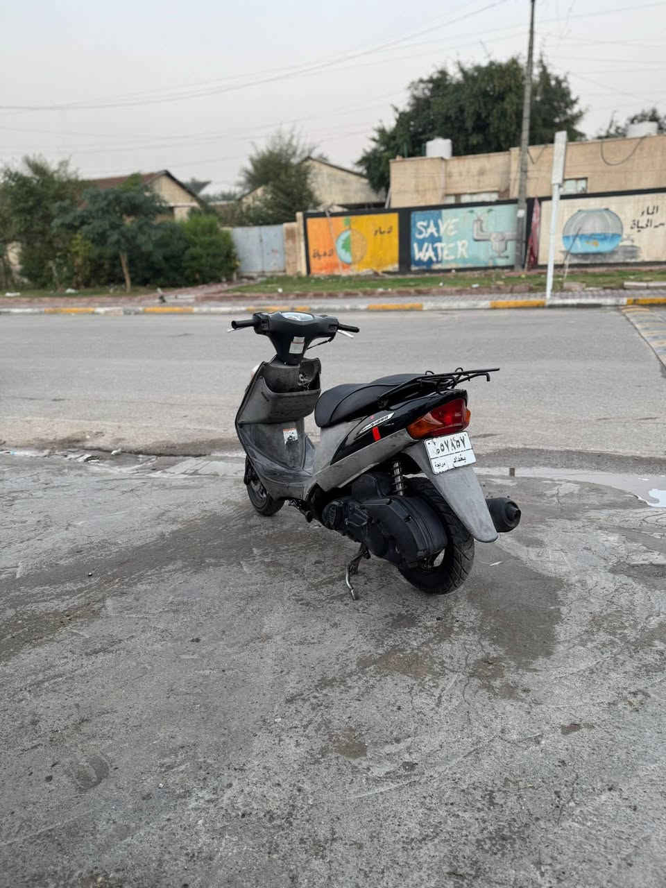 دراجة ساسوكي ادرس رقم وسنوية بغداد بأسمي تحويل ثاني يوم موديل2010 سرعة120 نضام نوزل نكرة سلف مكينة+كهربائيات نضاف دراجة مكفولة  بيه نواقص بسيطة ترهم بيع او مراوس سعرة مناسب بلنسبه لدراجة مرقمة
مكاني بغداد اي استفسار على رقم او واتساب ***********
