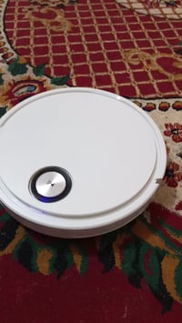 مكنسة روبوت • شحن تايب سي • جديده