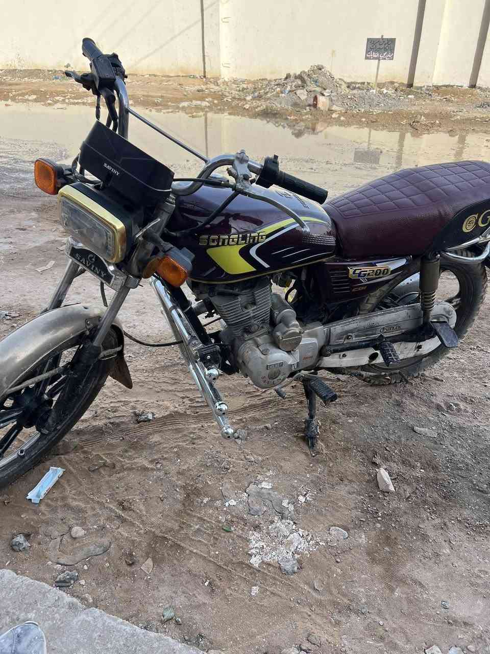 سيفان موديل 20
شغاله سلف هندر كامله مابيها أي نقص 
‏‪***********‬‏
السعر اتصل وتدلل
