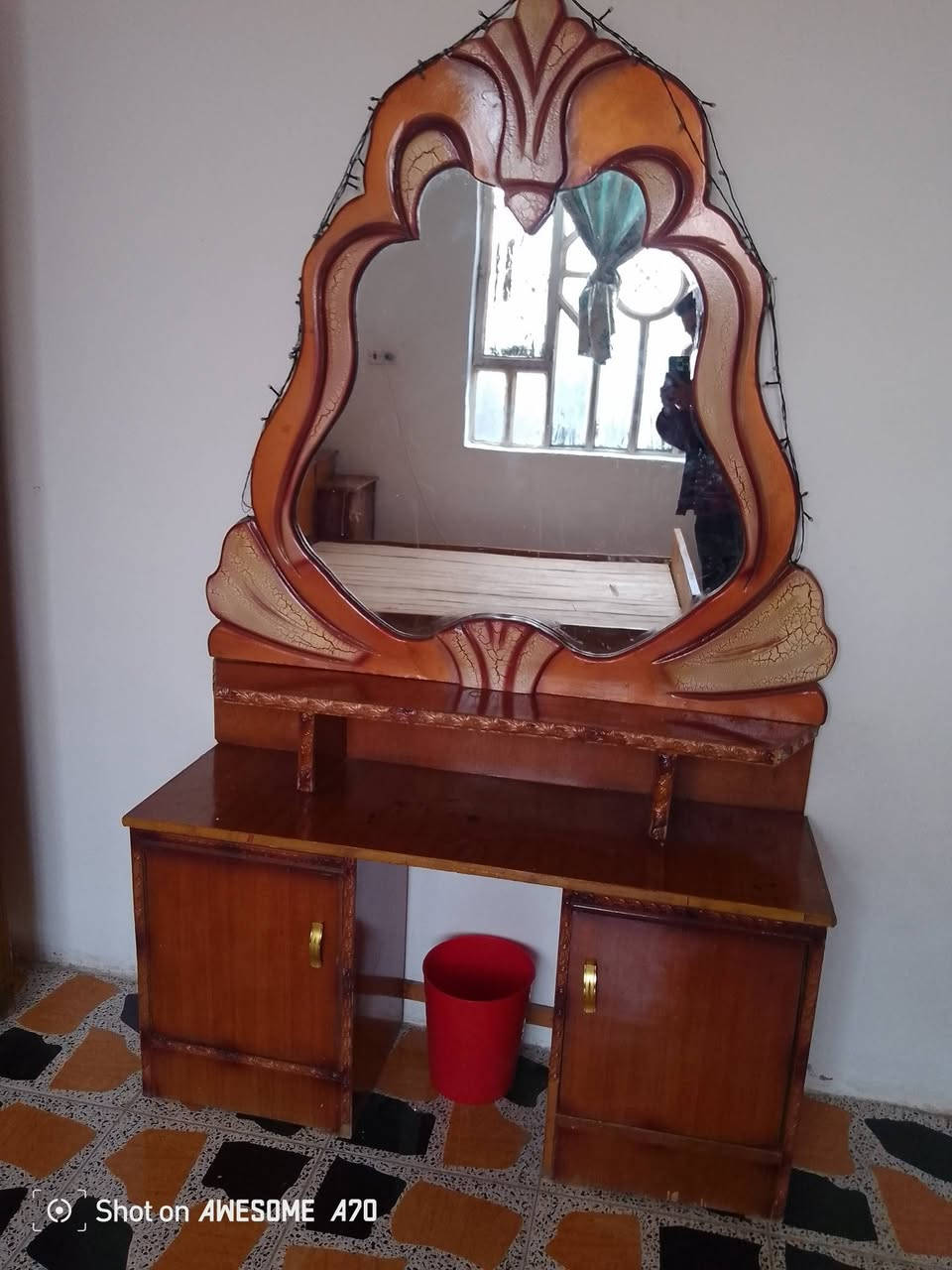 غرفه مستخدمه نضيفه نضافه 100بل 100 للحجز والاستفار رسلني خاص او على الوتساب وبيك خير وتتدلل ***********
