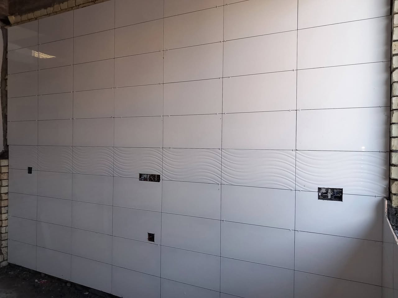 خلفه مصري سيراميك وكاشي جدران وارضيه اسعار مناسبه وبيات ومرمر متفرغ حاليا مقيم ببغداد شغل درجه اولي ع الليزر واسعار مناسبه ونلتزم بالمواعيد ***********
