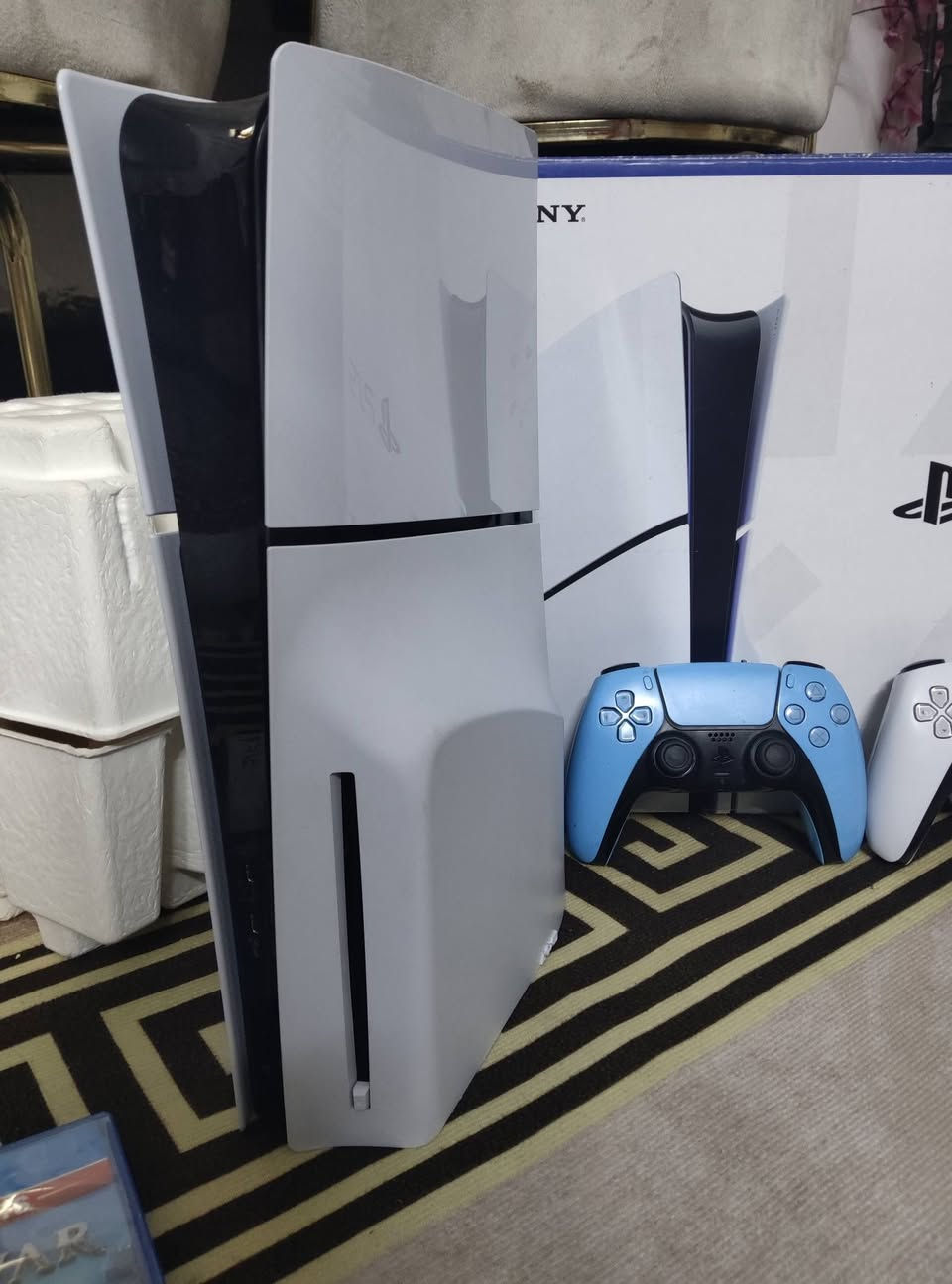 بلي 5 سلم كامل كل اغراضه مع يده اصليه و 5 اقراص 
السعر 780 وبيه مجال


**إذا كنت صاحب هذا الإعلان وتريد حذفه لأي سبب، رجاءا أرسل رسالة إلى الدعم الفني**