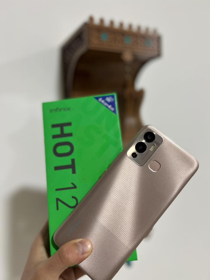 السلام عليكم :
للبيع أنفنكس HOT 12 Play الجهاز نضيف ماداخل صيانة ذاكرة 64 عشوائية 4+3 يعني 7 السعر 75 للتواصل على الرقم ***********
