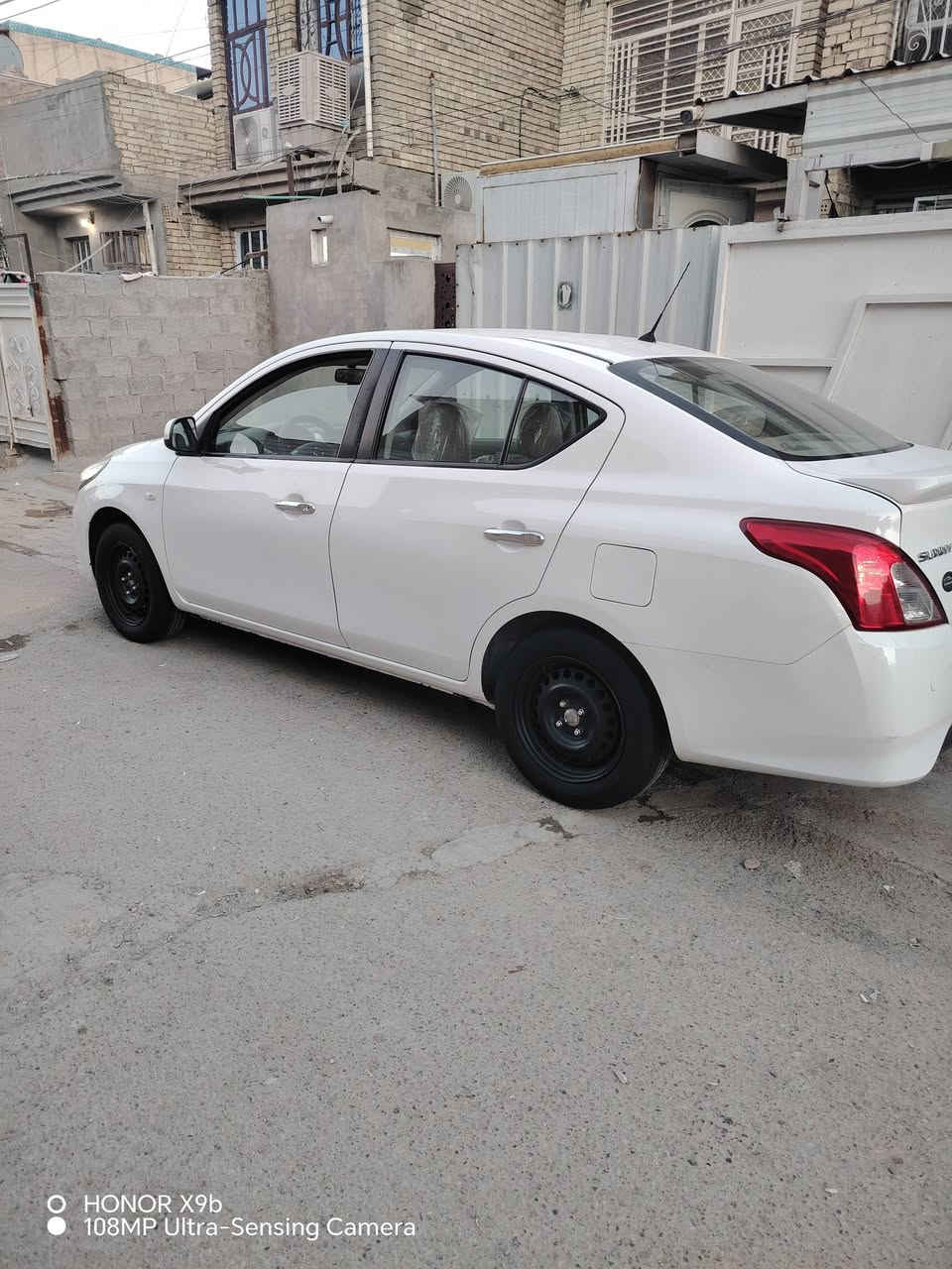 سلام عليكم شباب نيسان سني هندي ابليته زركه موديل 2021 سياره جديده كلش ماشيه 74مكفوله كفاله عامه بيه بارد اصبعين فقط اسبير ما نازل سويجات اثنين سعر 113 وبيه مجال حك الجيه مكان بغداد الزعفرانيه رقم ***********
