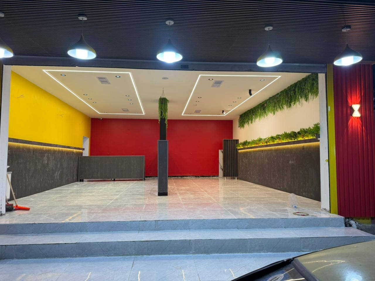 تم انجاز العمل
🌹🌹🌹السلام عليكم🌹🌹🌹
جاهزين لعمل جميع ديكورات داخلية #بأسعار 💸#تنافسية💸
لعمل السقوف #المغربية بأحدث الموديلات
والسقف #الثانوي 
 #ديكور_تلفزيون✨❤️
بديل خشب _بديل رخام_فلين داخلي🛫♥️
تغليف جدران ⭐🧱
وايضا لصبغ الداخلي والخارجي💲
#ملاحظة 🔴جميع الاعمال هندسية 🔴

رقم الهاتف ***********
او مراسلة الصفحة
