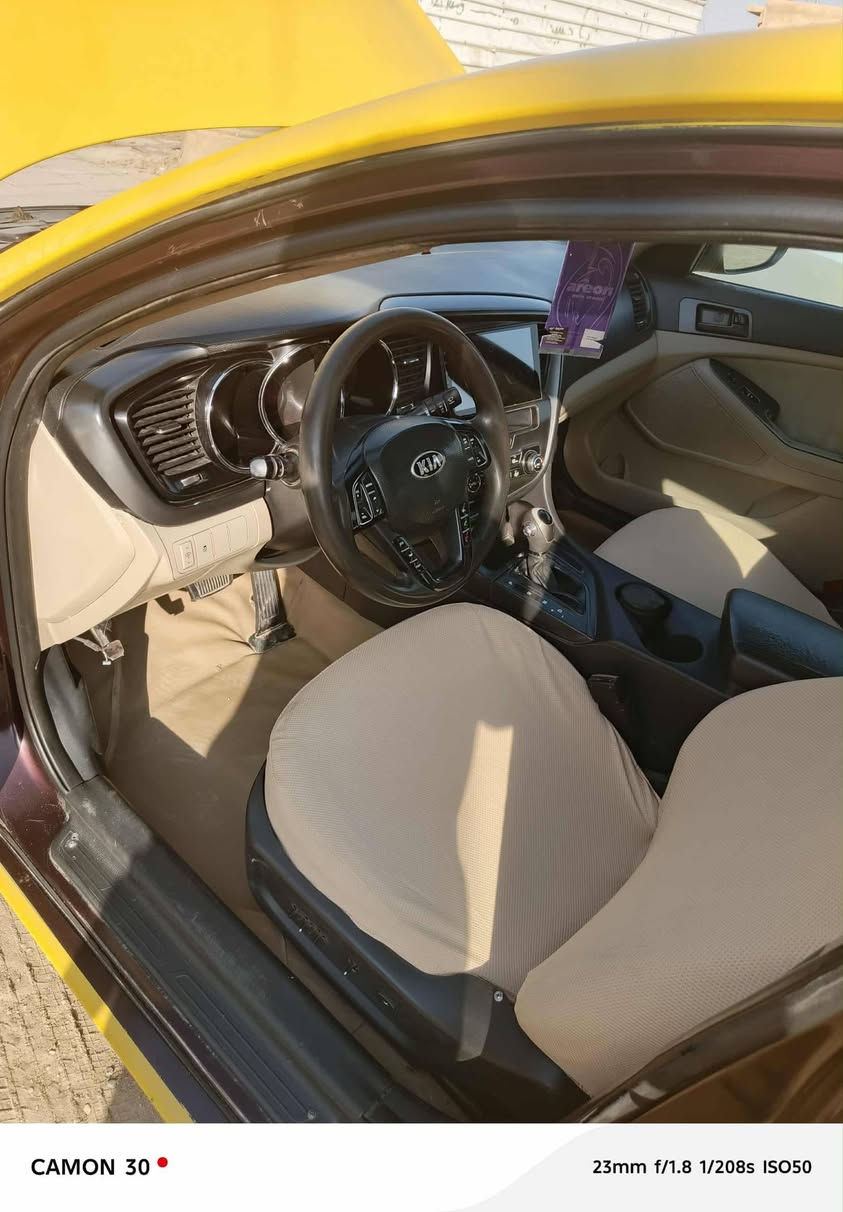 سلام عليكم اوبتما ١٣ امريكي  بيه  جاملغ بيه معجون وباب رشه صبغ  والباقي  شوف العين  سياره  كامله مانقصه شي حداديه امامي خلفي  جديده  تبريد ثلج  تخم تاير  مانقصه  كلشي كبل الشارع  بيع  مستعجل  ٩٧بيه  مجال   ***********
