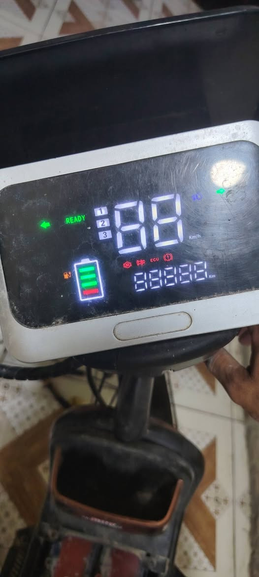 دراجه شحن حجم 20
بيع  كلشي شغال بيها لايت اشارة هورن بريك
بطاريه  مكفوله من تفخ
بس مااعرف شنو بيها ما تمشي
بيع مستعجل 160
العنوان بصرة
شراي يجي خاص


**إذا كنت صاحب هذا الإعلان وتريد حذفه لأي سبب، رجاءا أرسل رسالة إلى الدعم الفني**