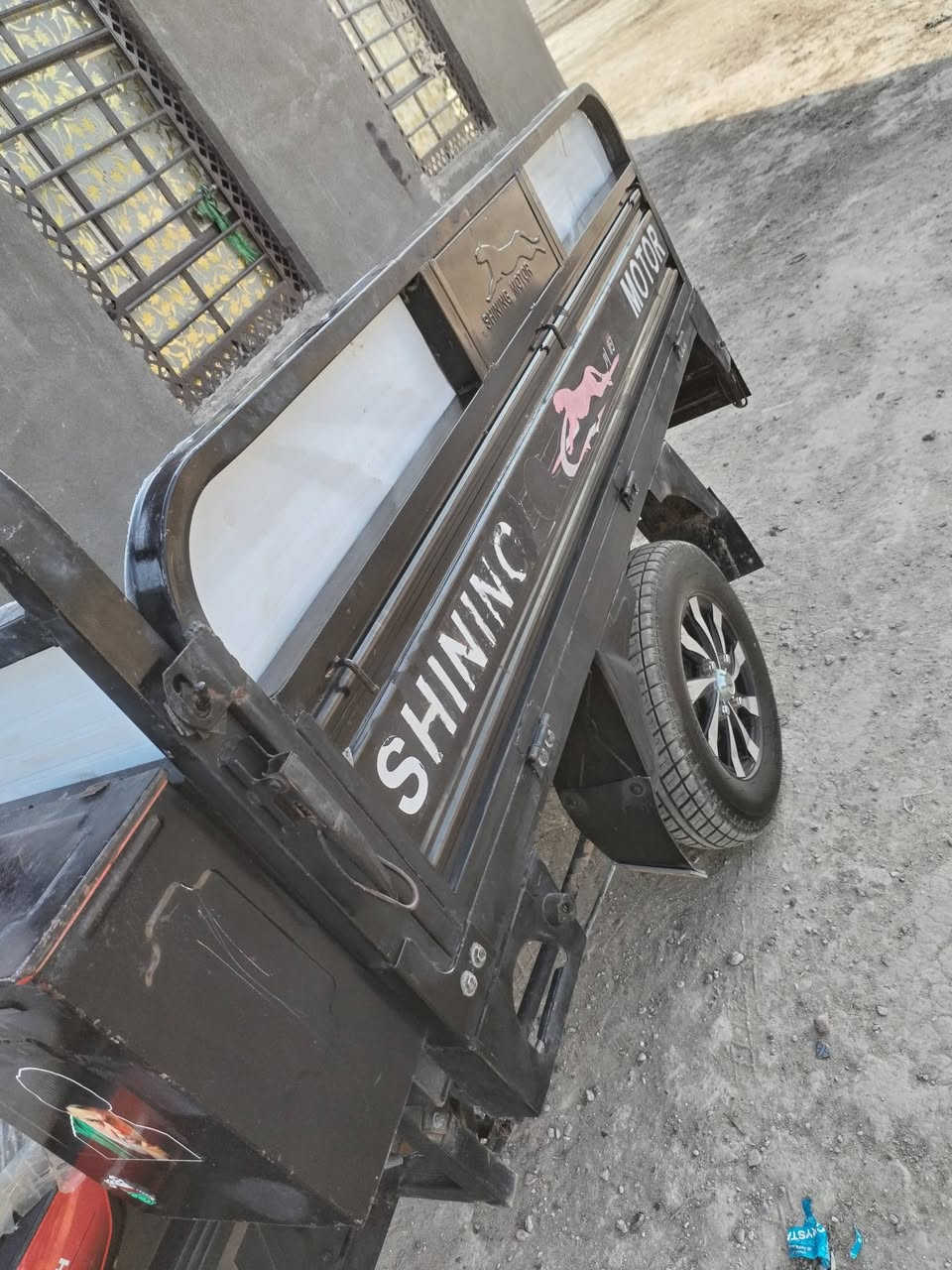 البيع ٢٢مكفوله كفله عمه ***********
