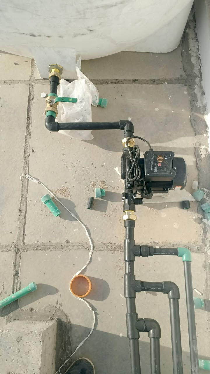 بسم الله الرحمن الرحيم
تحياتي للجميع...
تأسيس. ماء.... مجاري... تقطير سبالت... سحب ابيات... ربط گيزرات... منظومة غاز
هذا شغلي والرزق على الله
هذا رقمي واني متواجد على الخاص تحياتي للجميع ***********
