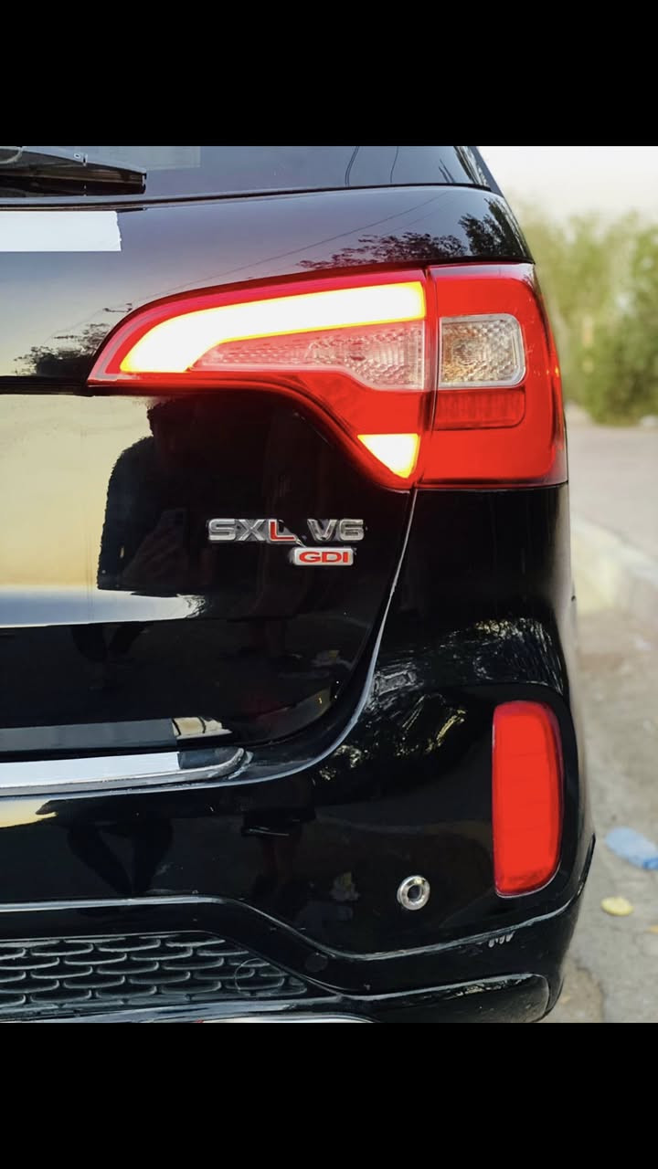 السلام عليكم سورنتو ١٤ امريكي للبيع مستعجل فول مواصفات بس كايم كازكت بيها ***********
