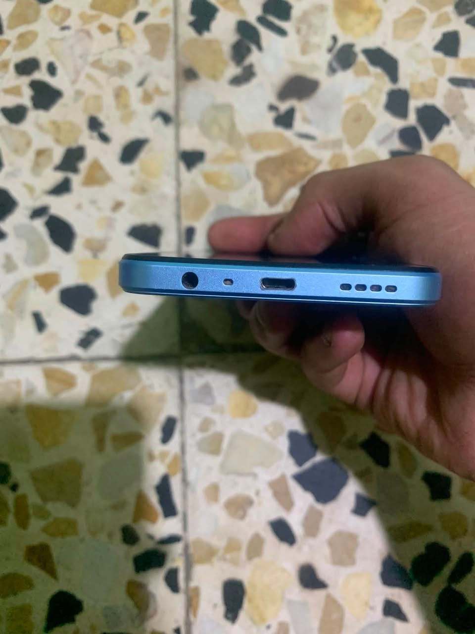 السلام عليكم جهاز ريلمي C30s كله شغال جهاز ونظيف ذاكرة 32 بطارية 4000 ملحقات فقط كيبل شحنه زين كلكسي جهاز موضح بالصور السعر 60 قفل قفل مابي مجال نهايته 

اقره الوصف زين


**إذا كنت صاحب هذا الإعلان وتريد حذفه لأي سبب، رجاءا أرسل رسالة إلى الدعم الفني**
