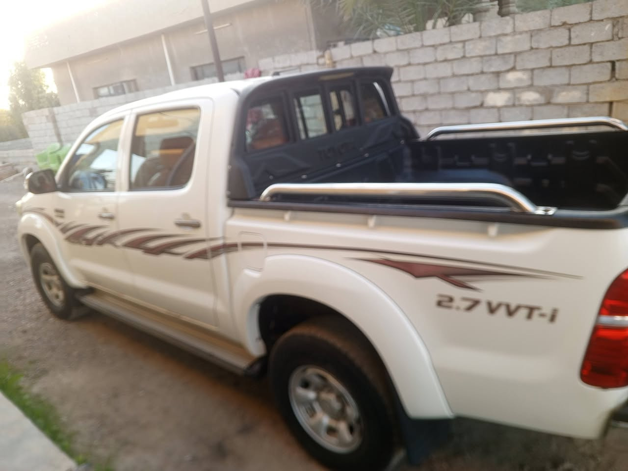 تيوتة موديل  فور ويل2013 اوتماتيك مكفولة رقم بغداد رقم  ***********
