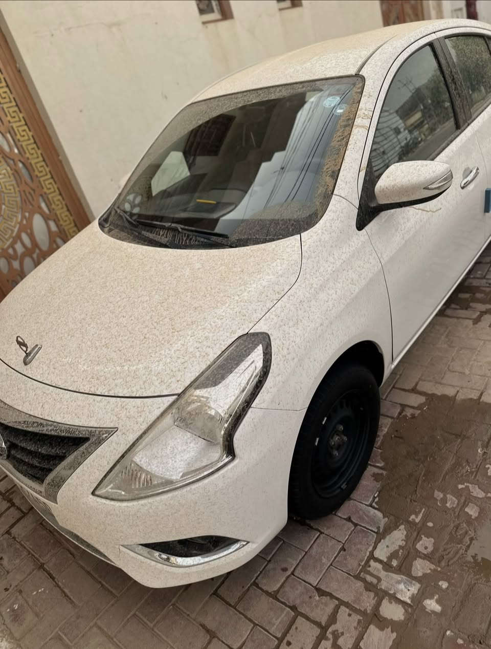 نيسان صني 2024
كفالة فقط جاملغ خلفي بارد
ماشية70الف 
4جام كهرباء وتبريد خلفي
بيها شاشة اكبر حجم مال رانج
ودمام خلفي وسستم سماعات 
وحدادية جديدة وكير محرك كفالة
وبيها فلنجات رياضية يعني بريك بالمكان
السعر 115 
السيارة مال جناي الشراي يتصل مكان نجف
***********

