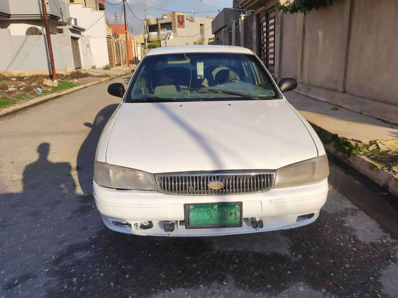 سيارة كيا كريدوس 
موديل 95
سيارة حدادية ، صبغ ، تايرات, باتري محرك ، كير ، تبريد ، 
كير اوتوماتيك ، كربون بانزين ، تبريد شغال . سيارة جاهزة ما بيها اي نقص . شرط التسجيل و التحويل. 
السعر 30 ورقة. رقم *********** موصل, نينوى
