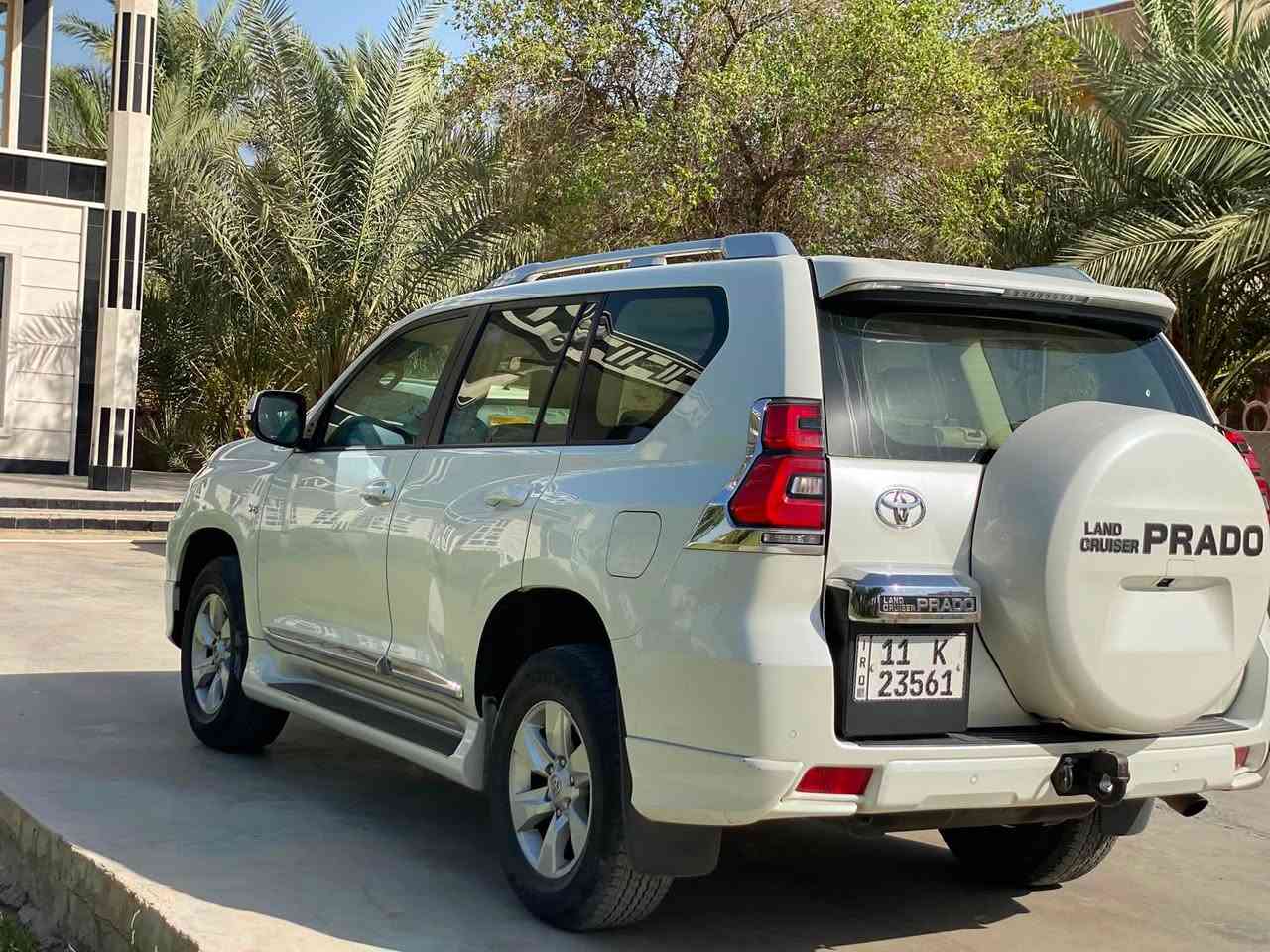 لاندكروز برادو 2020  TXS 

رقم بغداد انكليزي 

محرك 6V 4000
فتحة سقف 
اشاير بالمري
مري شفط
كشنات كهرباء جلد
شاشة كار بلي بلاد
سبعة راكب 
شحن واير لس
فور ويل 
مانع انزلاق
دبل تانكي
لايت زنون متحرك
3 قطع تبريد

السيارة مكفولة من الصبغ و البارد و التبديل محرك و كير على وضع الشركة السيارة كلش نظيفة السعر 408 بيها مجال كلش بسيط
للاستفسار ***********
