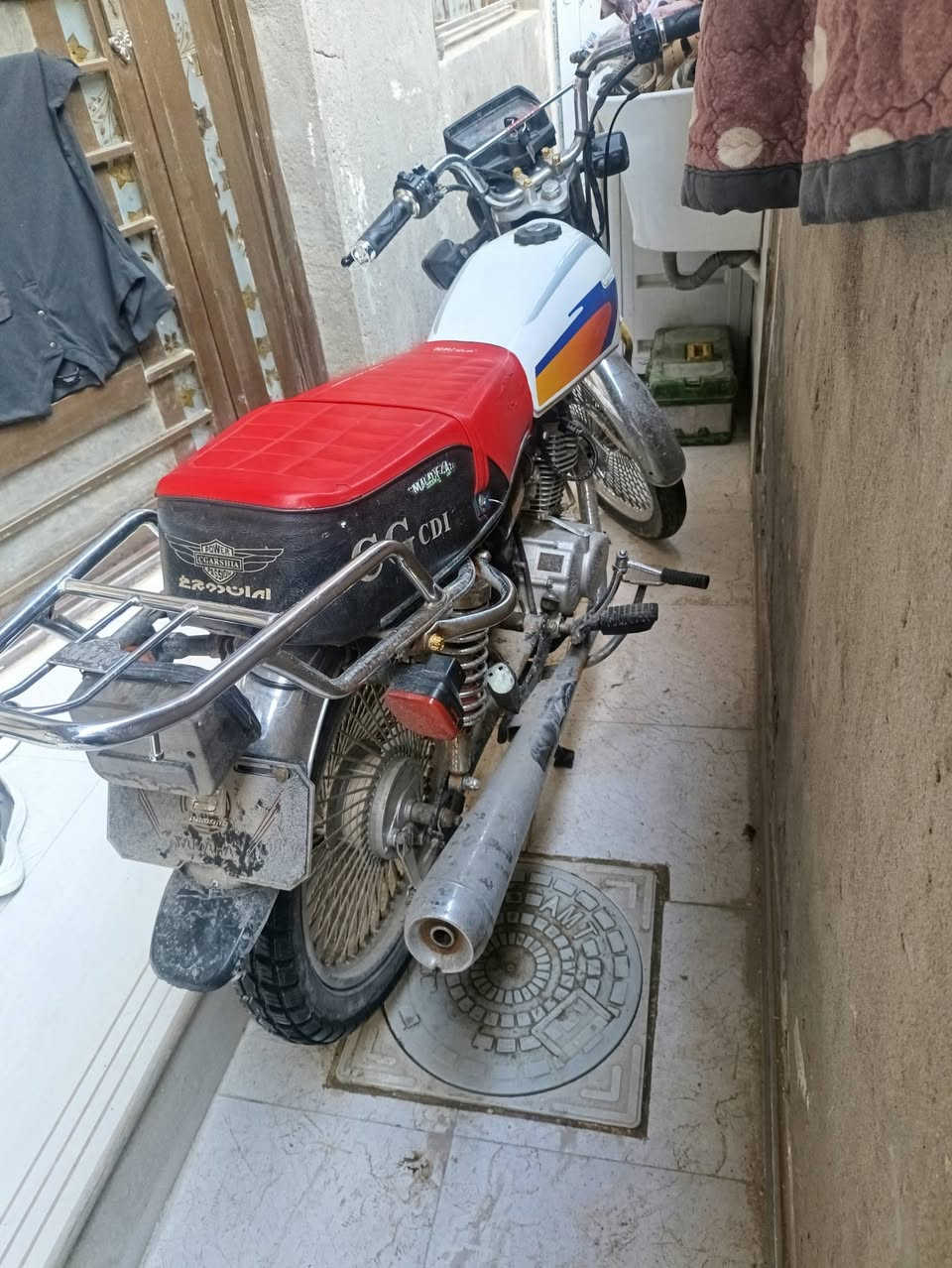 دراجه ايراني موديل 22 اربعة كير
مكينه 24 جديدة برغي ممفتوح بيهة اوراق ماكو  السعر 425 بيه مجال العنوان الدوره شارع الزهور


**إذا كنت صاحب هذا الإعلان وتريد حذفه لأي سبب، رجاءا أرسل رسالة إلى الدعم الفني**