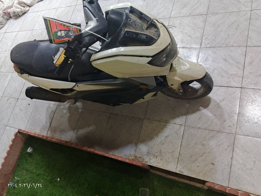 دراجه للبيع بيها نواقص وشغلات بسيطه اتصل عليه وافهمك بيها البصرة, العراق


**إذا كنت صاحب هذا الإعلان وتريد حذفه لأي سبب، رجاءا أرسل رسالة إلى الدعم الفني**