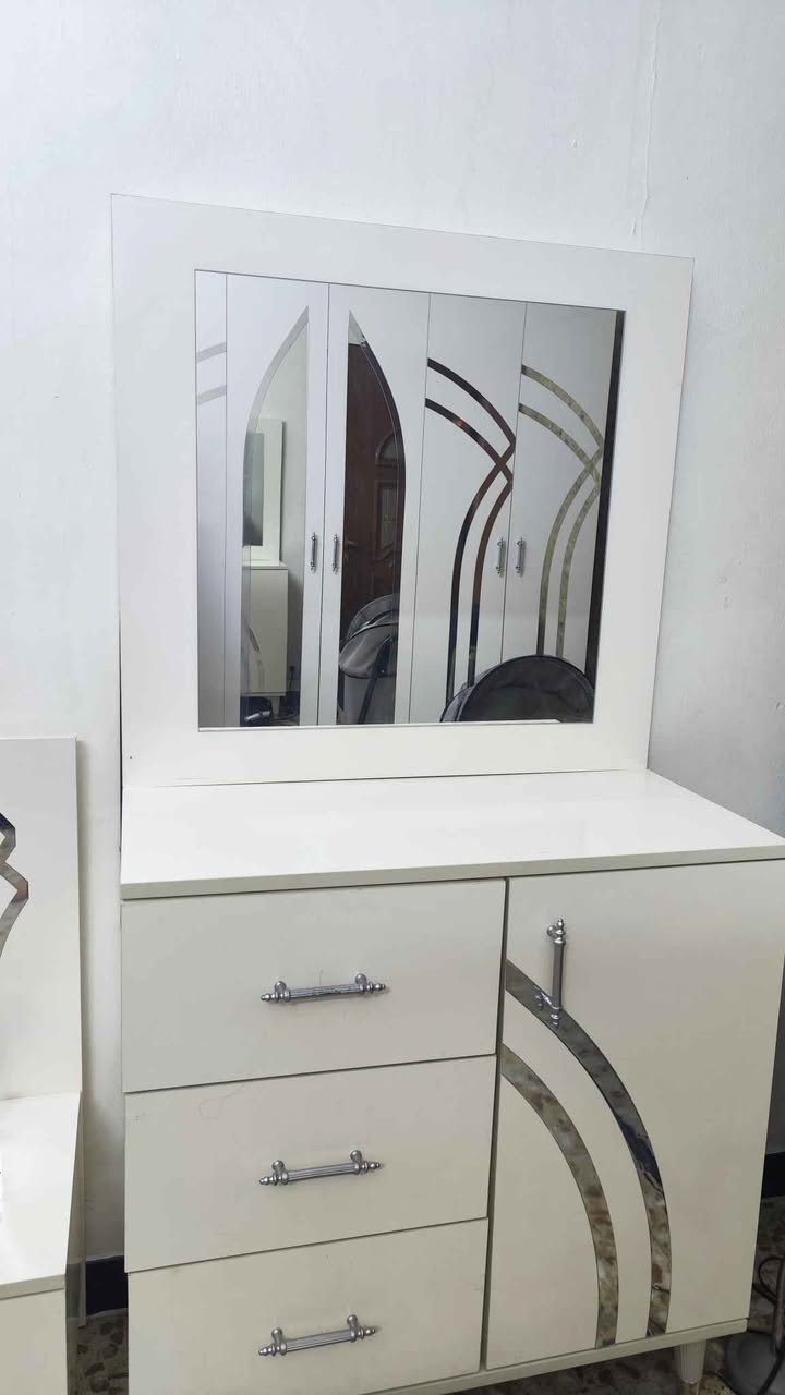 ‎غرفة نوم تركي جديد لوك استعمال ٥ أشهر‎ بغداد, العراق


**إذا كنت صاحب هذا الإعلان وتريد حذفه لأي سبب، رجاءا أرسل رسالة إلى الدعم الفني**