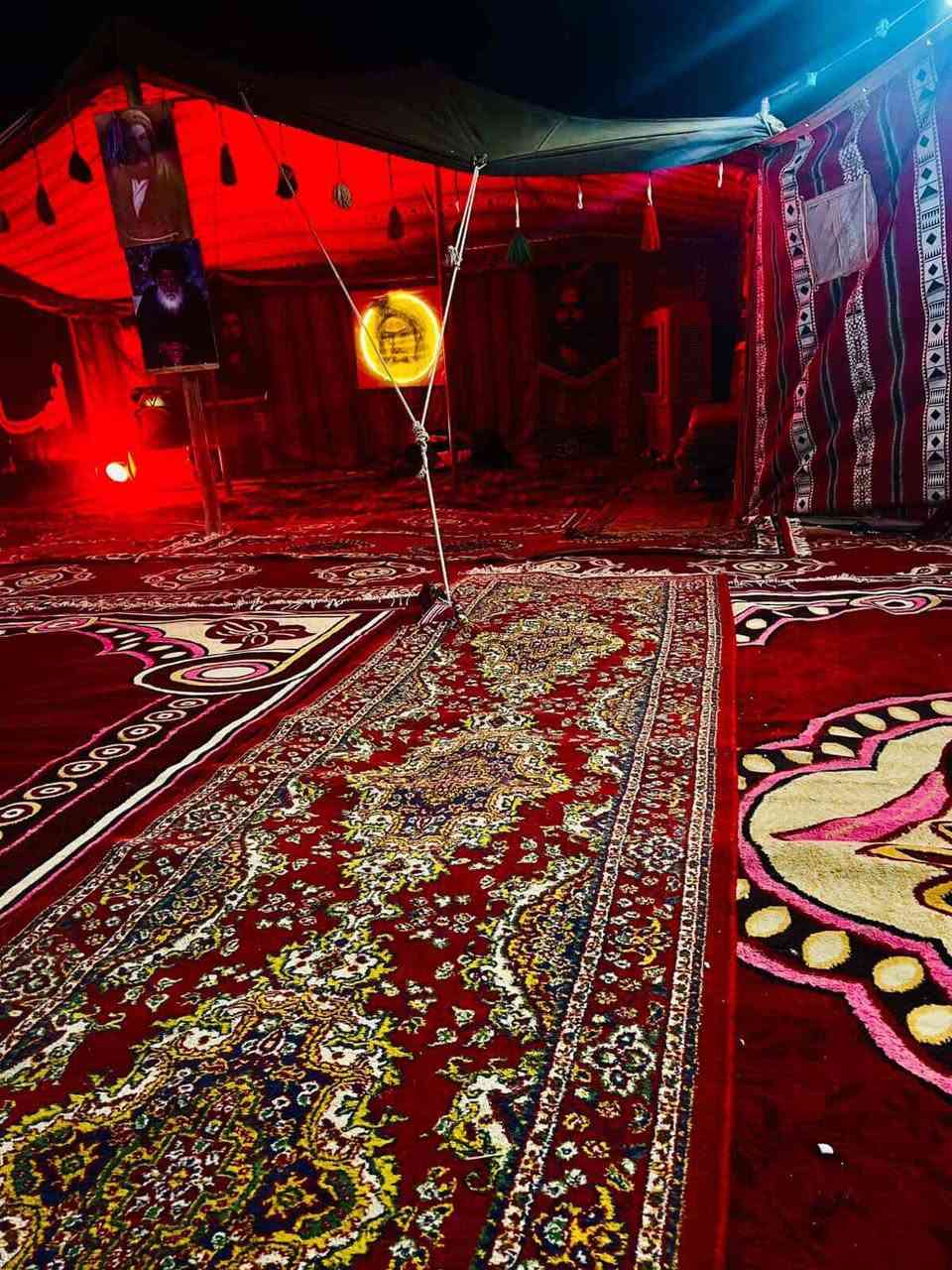 قياس 6في 4
السعر 400 وبيه مجال 
العنوان الناصريه 
تواصل خاص 
رقم ***********
