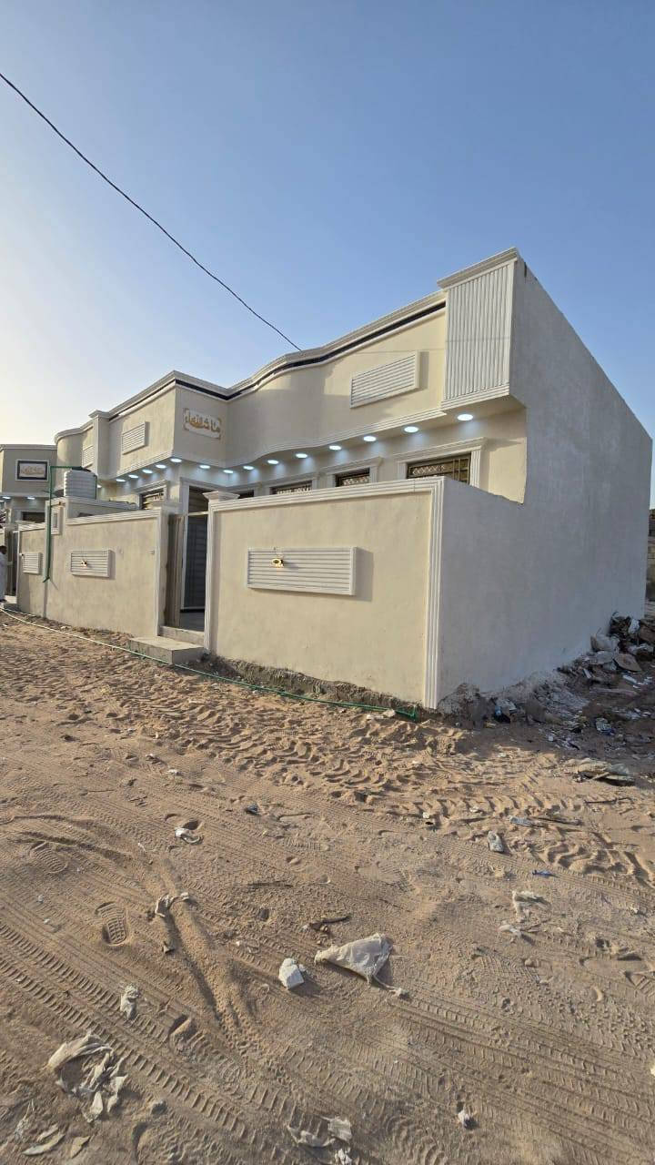 دورسكن #للبيع 🏠
العدد 6
ملك صرف زراعي عراقي نموذج 25
تقابل ابو الطابو مباشر .
#المساحة ::150م /
البناء حديث وشغل مرتب وسعر مناسب 
#السعرالبيت الواحد 90 :: مليون قابل للتفاوض
📍 ابي الخصيب - “كوت ثوني  - مقبيل صدليت كوت ثوني
#يحتوي ::غرفتين . استقبال . صحيات خارجية .
صالة واسعة . . صحيات داخلية .
مطبخ . منور خدمات ( كيزر مع ماطور بوستر )
#للإستفسار ::***********
ابو عباس
