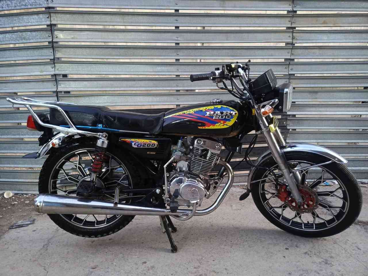 للبيع بارت عيتاني سوري موديل 2023 منفيس موجود عزم نار كهرباء كلو شغال السعر 450وبي مجال المكان شارع 60يم كباب عرفان شراي خابر واتساب ***********
