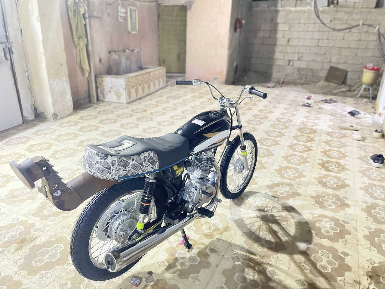 مراوس شعندك نزل  اول تبديله دهن للمحرك صارلها اسبوع معمره ***********
