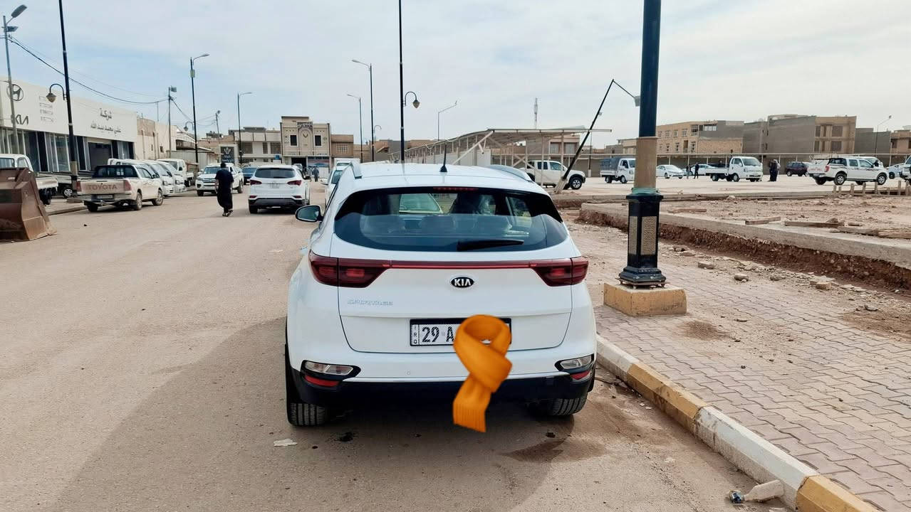 سبورتج ٢٠٢٠ خليجي
كفالة عامة رقم واسط بأسمي على ايدي من الشركةماشيه ١٣٠ الف 
السعر ٢٠٥


**إذا كنت صاحب هذا الإعلان وتريد حذفه لأي سبب، رجاءا أرسل رسالة إلى الدعم الفني**