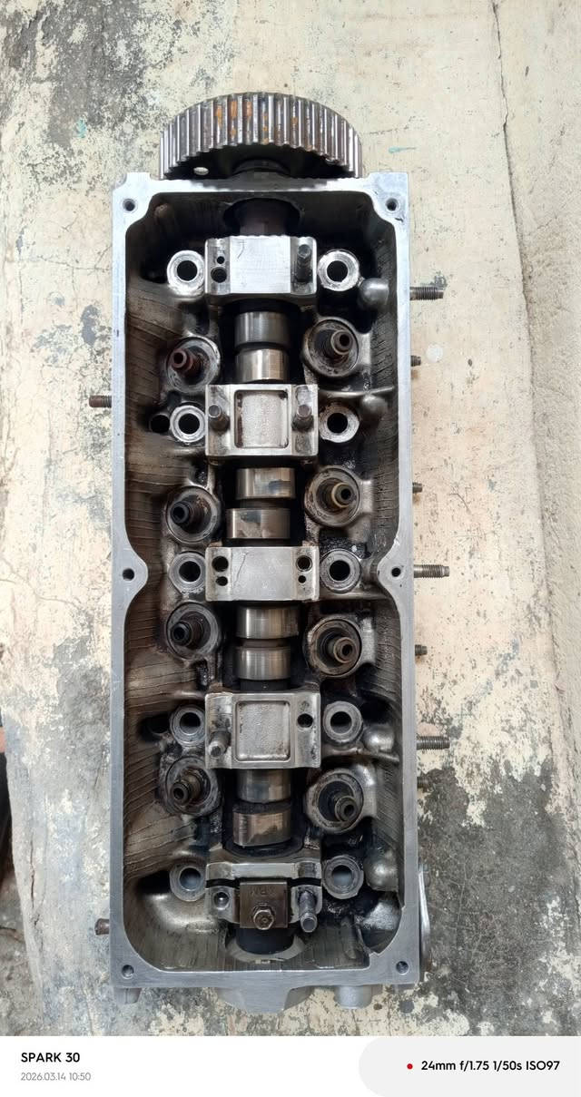 السلام عليكم
كور مال سيفيا موديل 95 اخو الجديد نظيف جدااا متعهد فيه مع قبق ولفات للبيع السعر 100 الف بيه مجال اتصل ودلل .
*********** 
بابل
